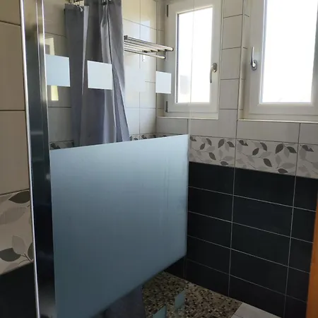 Privée , Près De L'hôpital Pasteur Et Gare Colmar